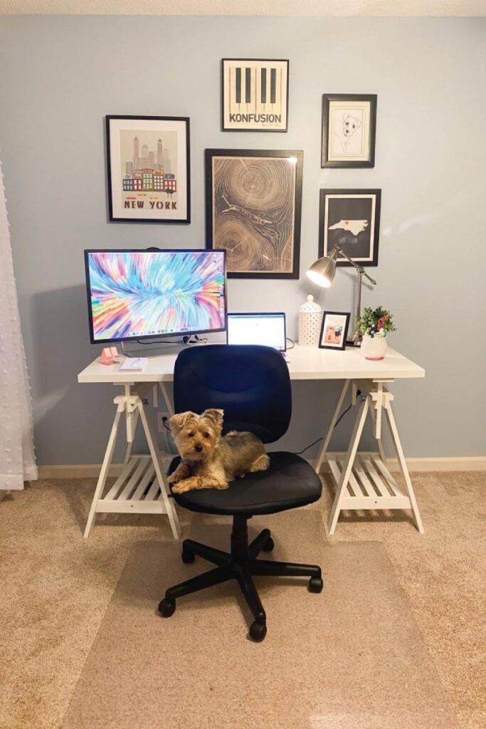 Hannah's home office
